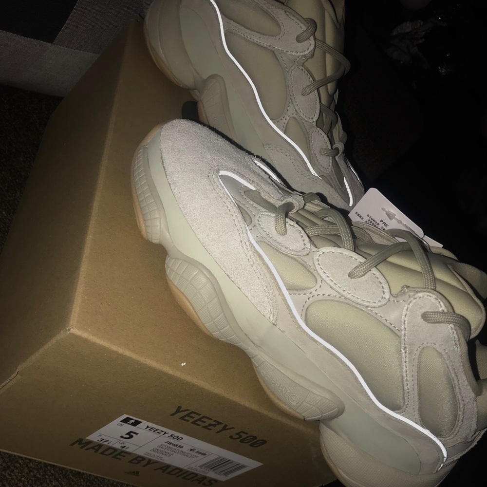 Yeezy 500 Stone